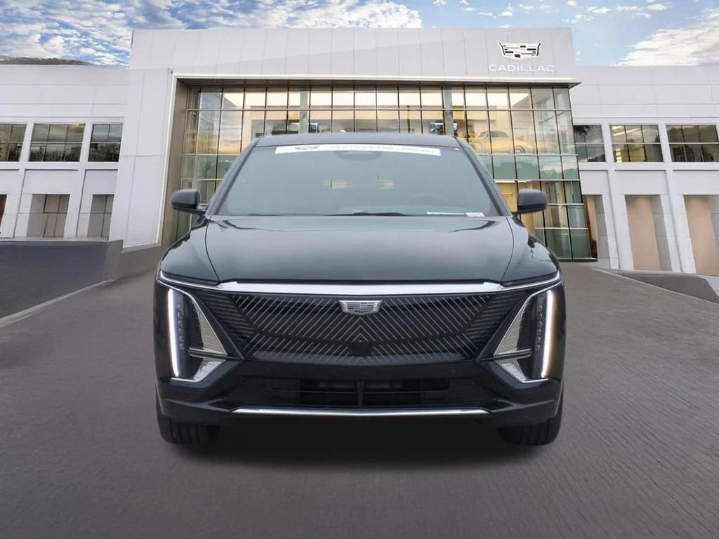 Certified 2024 Cadillac LYRIQ Tech with VIN 1GYKPMRLXRZ102577 for sale in Calabasas, CA