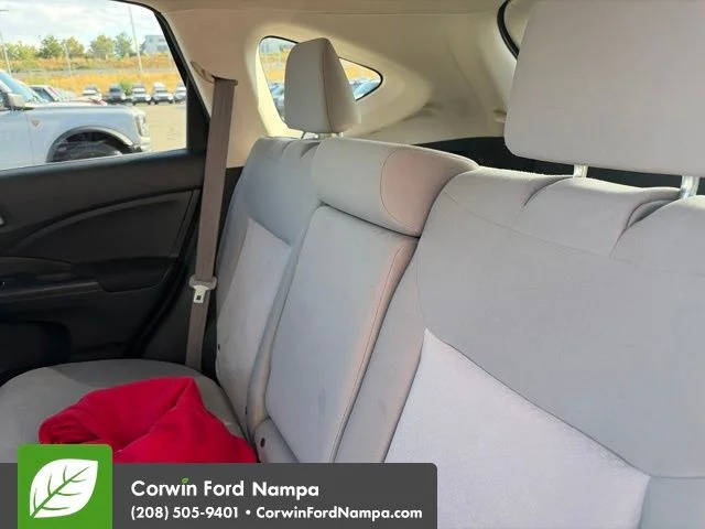 Used 2016 Red Honda SE image 9