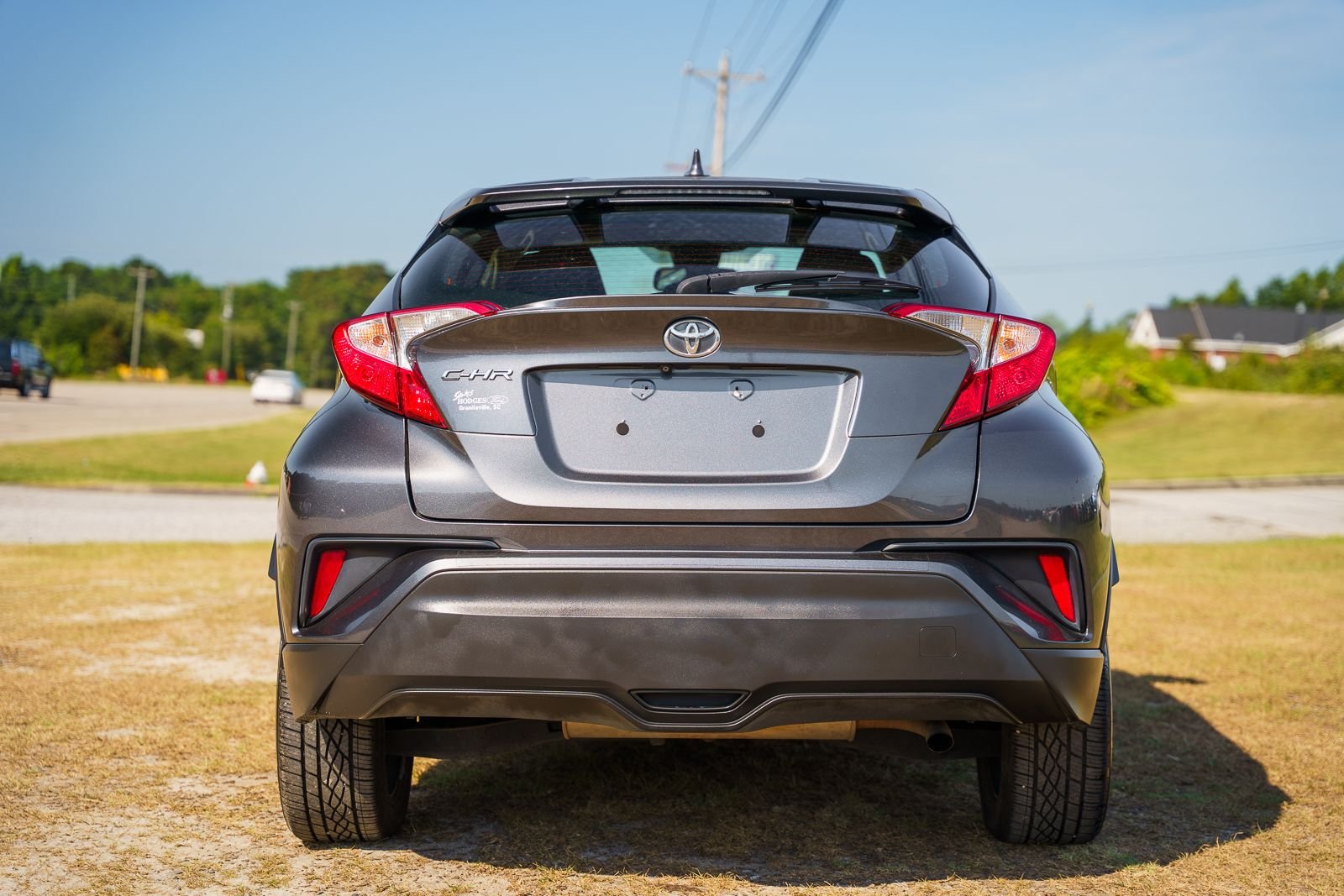 Used 2018 Gray Toyota XLE image 7