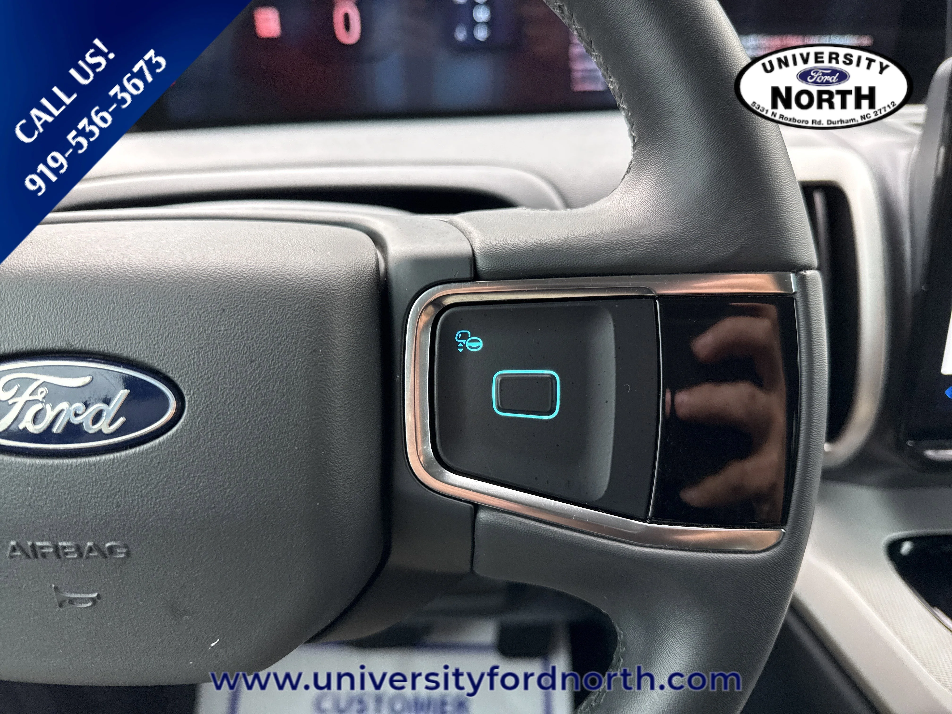Used 2025 Agate Black Metallic Ford Active image 20