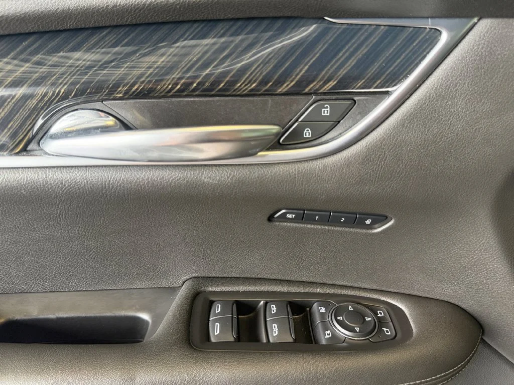 Used 2020 RADIANT SILVER METALLIC Cadillac FWD Premium Luxury image 30