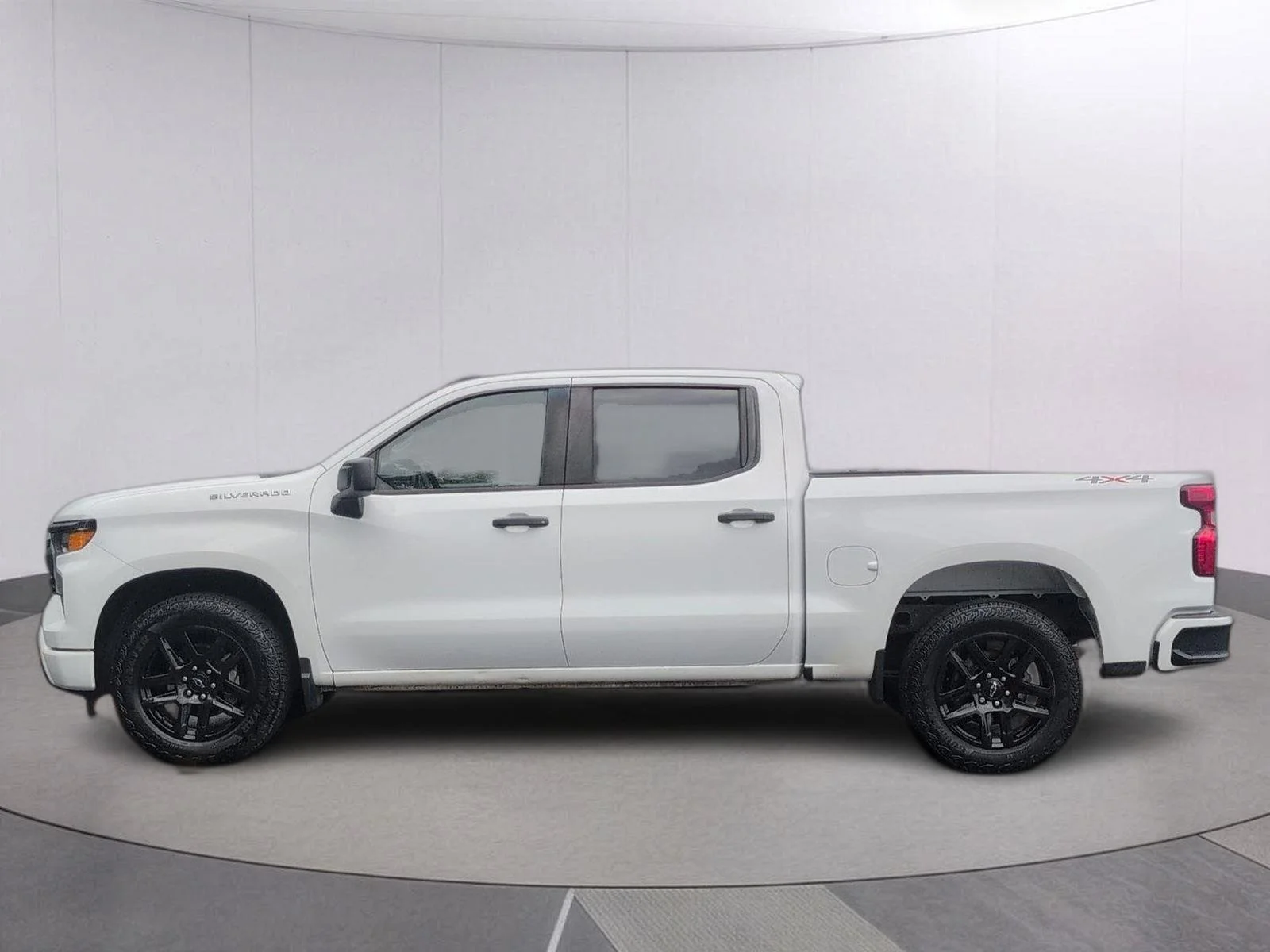 Used 2023 Summit White Chevrolet Custom image 2
