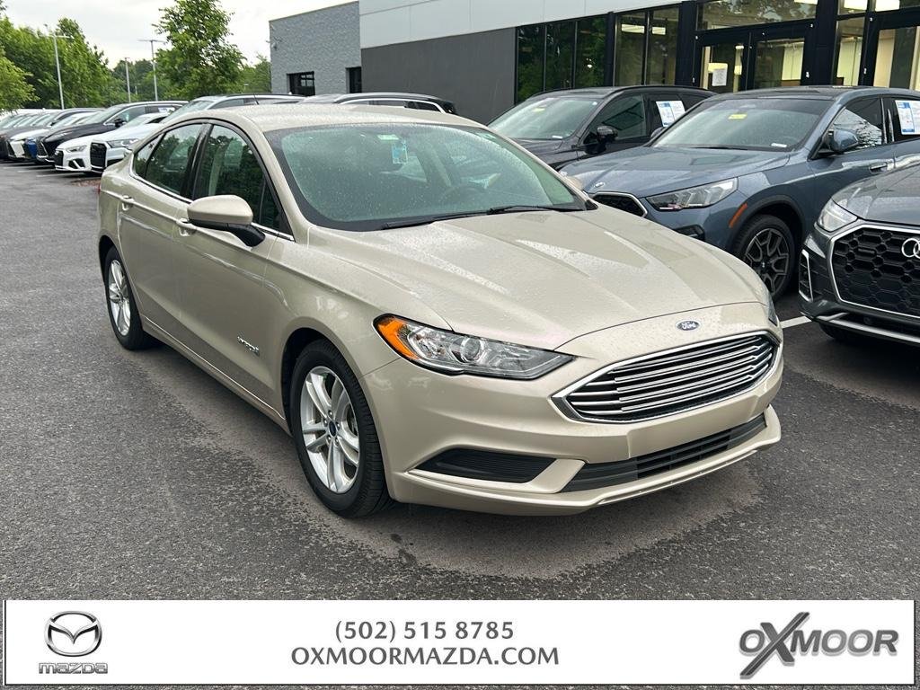 2018 Ford Fusion SE's photo