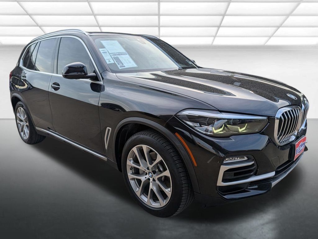 Used 2019 Black BMW xDrive40i image 1