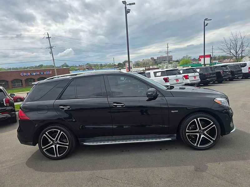 Used 2019 BLACK Mercedes-Benz 4d SUV GLE43 AMG® 4Matic image 4