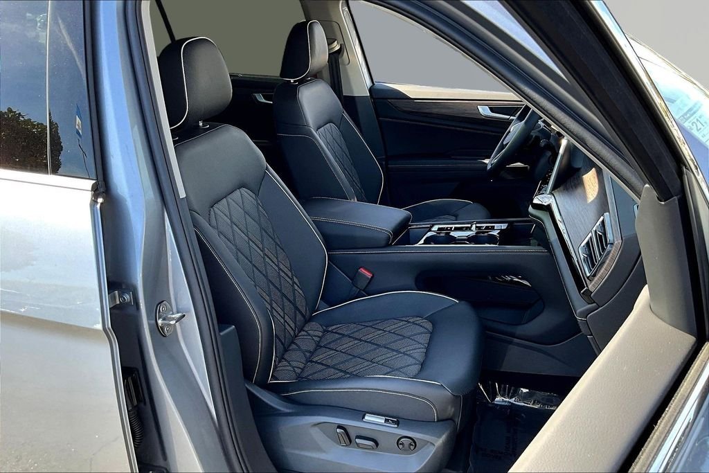 2026 Volkswagen Atlas SEL Premium R-Line - Photo 28