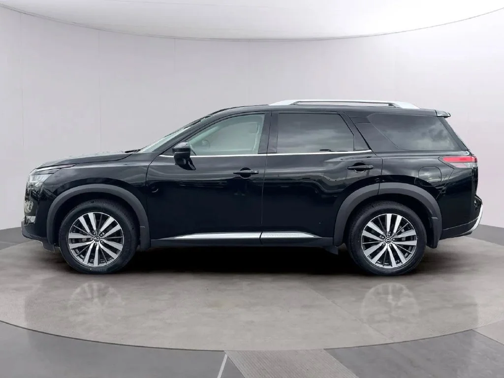 Pre-Owned 2022 Nissan Pathfinder Platinum 4D Sport Utility in