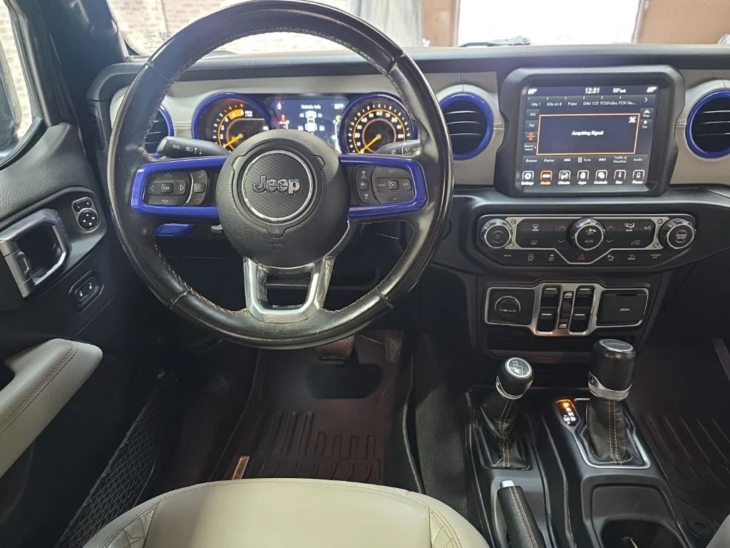 Used 2021 Black Jeep Overland image 17