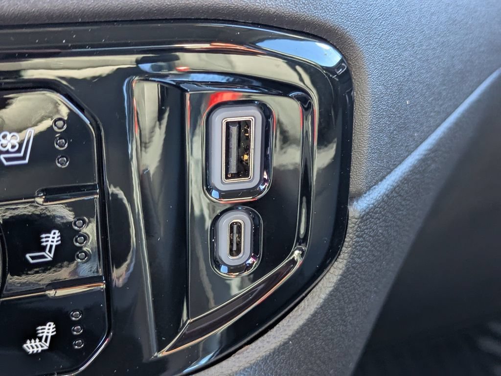 2026 Chevrolet Silverado 2500 HD LTZ - Photo 24