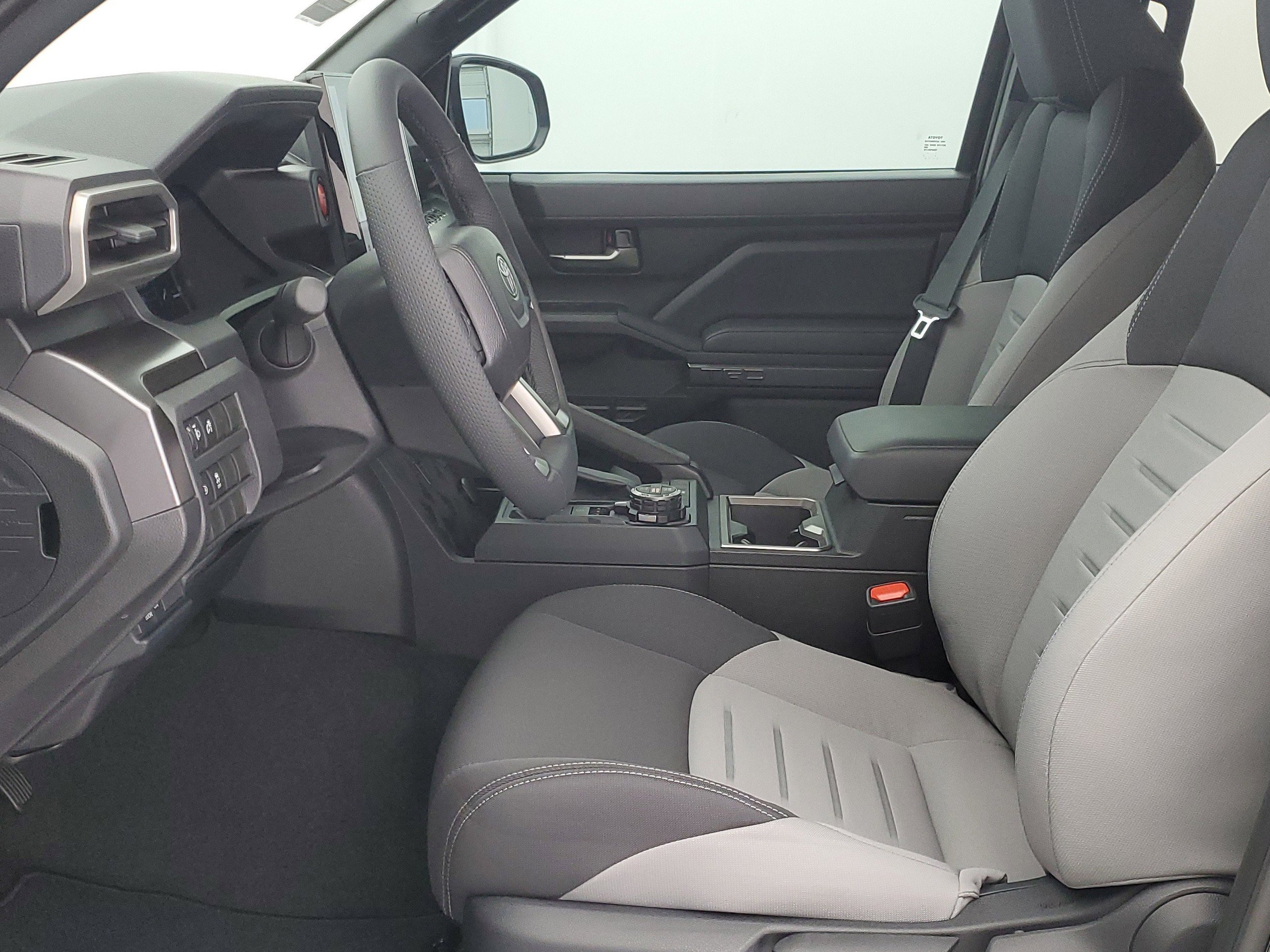 2025 Toyota Tacoma TRD Off Road - Photo 16