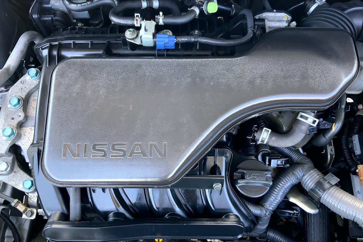 Used 2018 Gun Metallic Nissan SL image 32