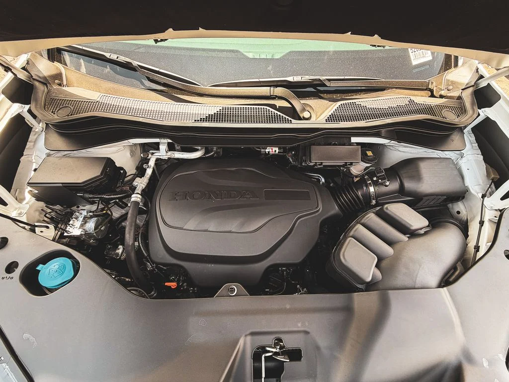 New 2026 Platinum White Pearl Honda Black Edition image 43