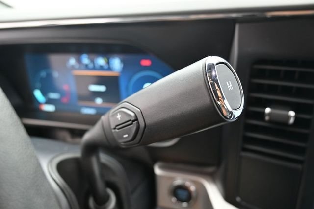 New 2026 Oxford White Ford F-350® XLT image 18