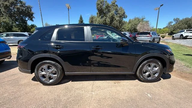 New 2027 Crystal Black Pearl Honda LX AWD image 3