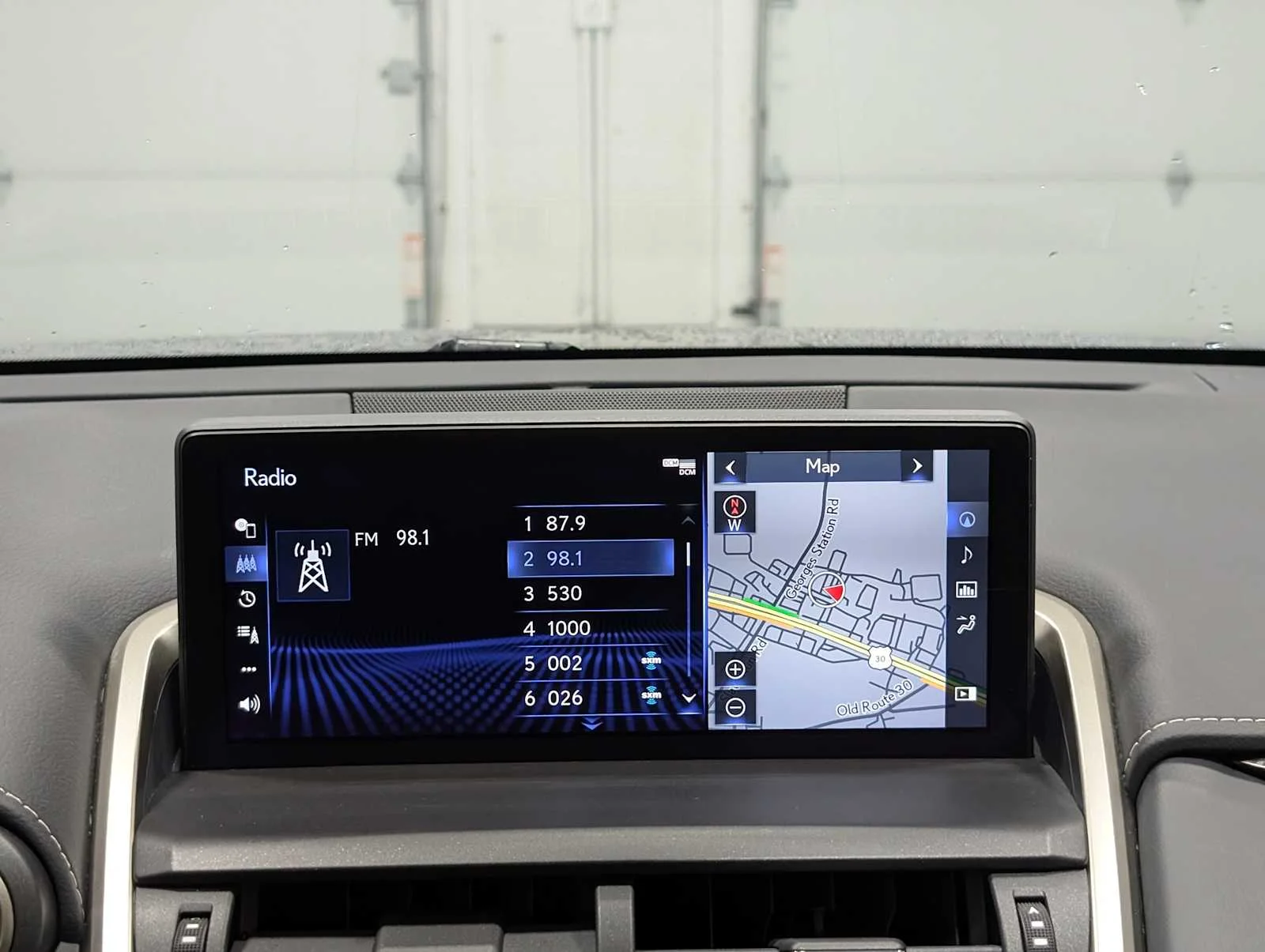 Used 2021 Atomic Silver Lexus  image 19