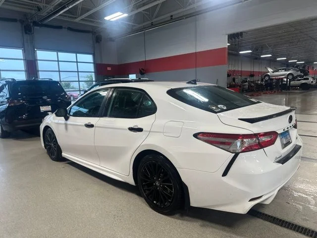 Used 2020 White Toyota SE Nightshade image 4