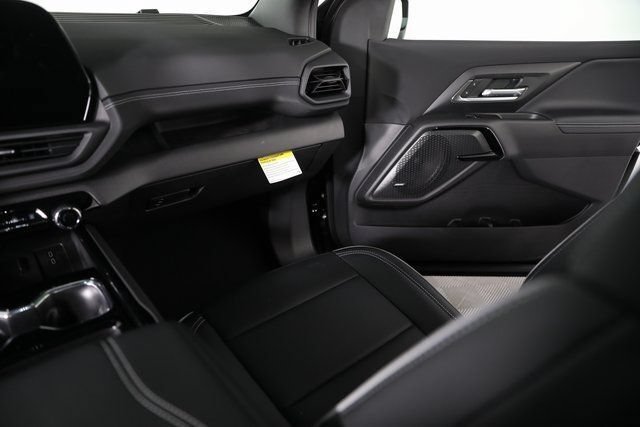 New 2026 Black Chevrolet LT - Max Range image 19