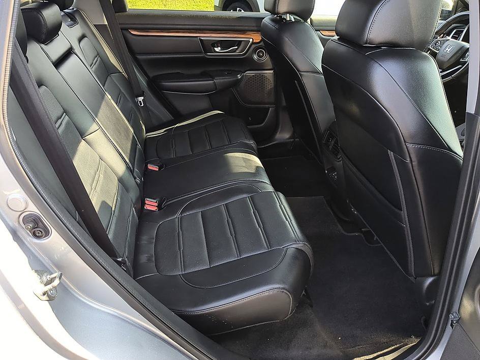 Used 2018 Lunar Silver Metallic Honda EX-L image 33