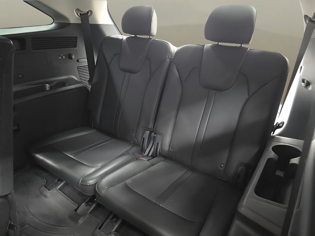 Used 2021 Gray Kia S image 15