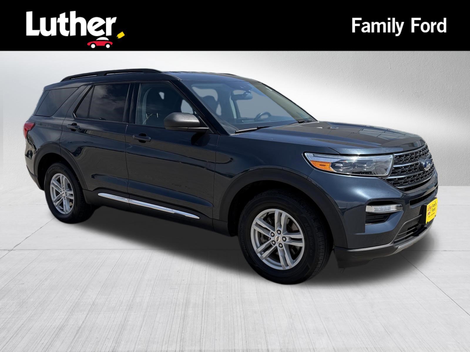 2023 Ford Explorer XLT 4WD's photo