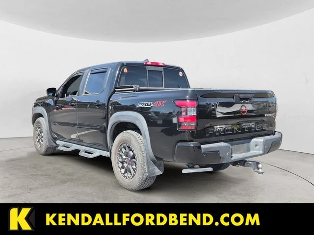 Used 2022 Super Black Nissan PRO-4X image 3