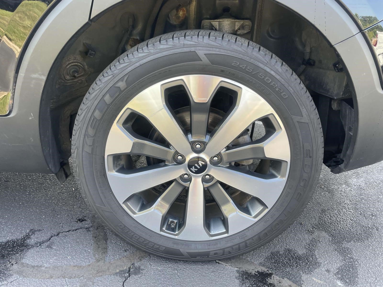 Used 2021 Ebony Black Kia S image 7