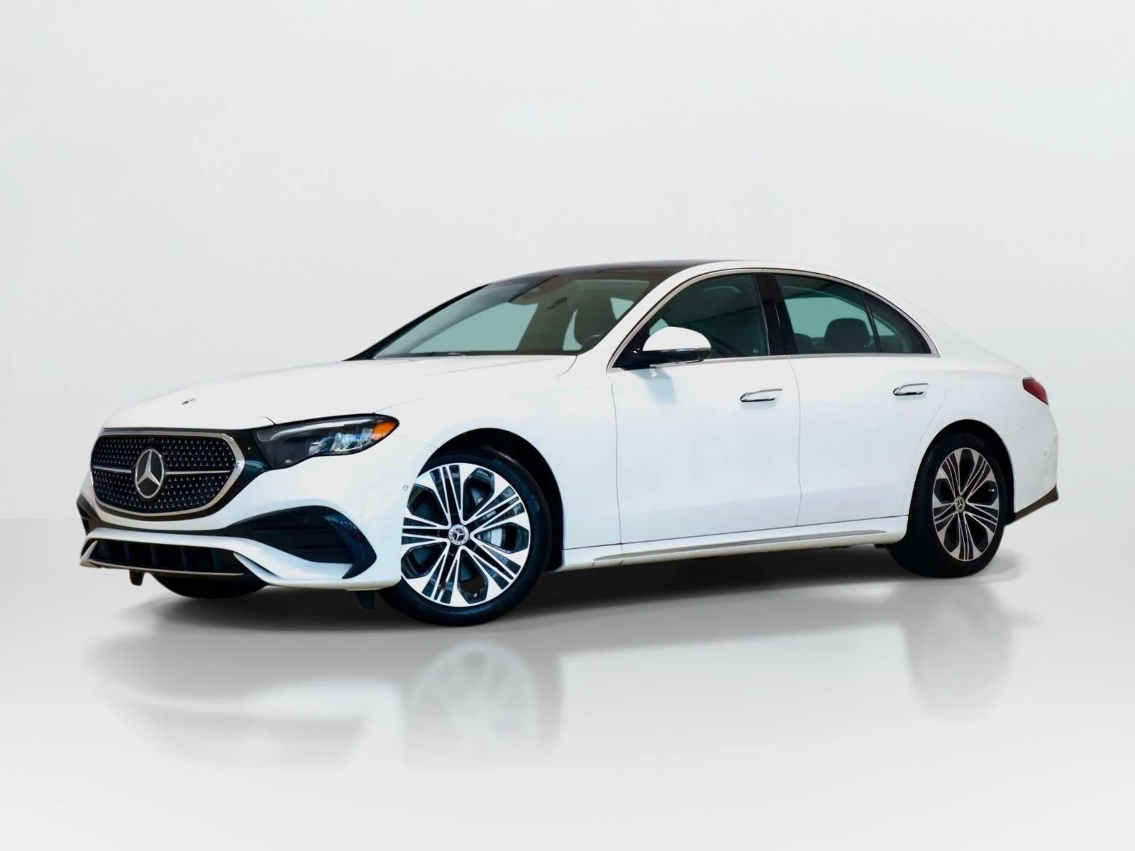 Used 2025 Polar White Mercedes-Benz E 350 RWD Sedan image 1