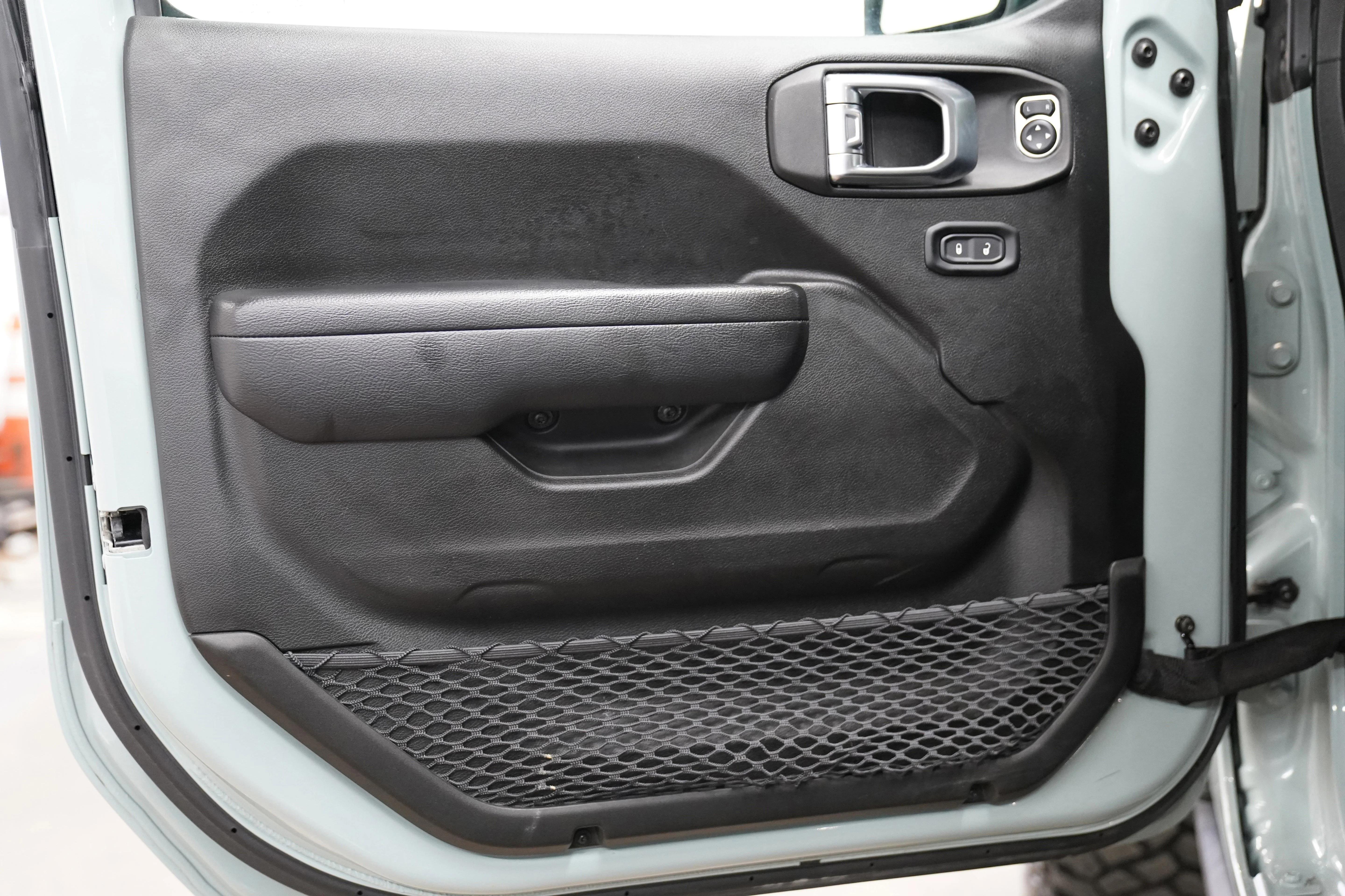 Used 2023 Earl Clearcoat Jeep Willys 4xe image 16