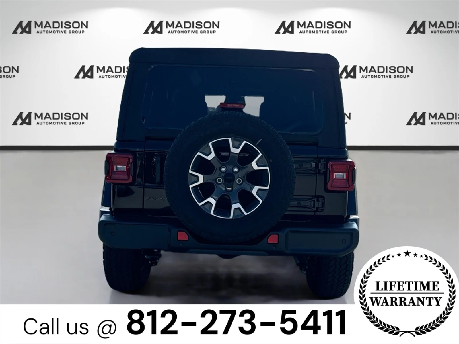 2025 Jeep Wrangler 4-Door Sahara - Photo 6