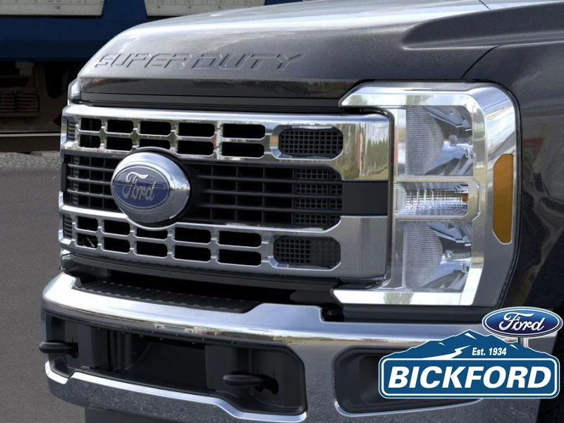 New 2026 Black Ford XLT image 17