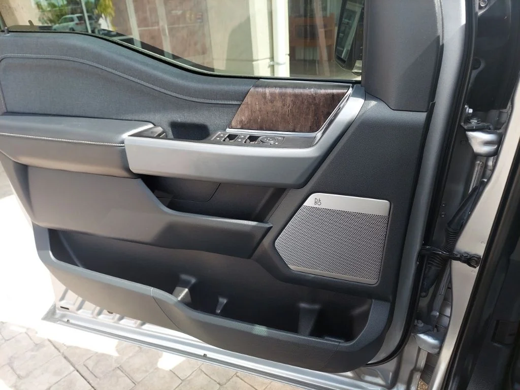 Used 2021 Silver Ford Lariat image 17