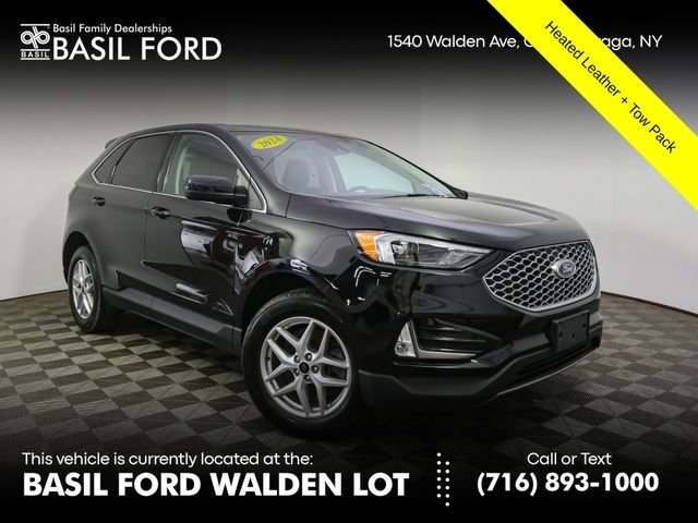 Used 2024 Black Ford SEL image 1