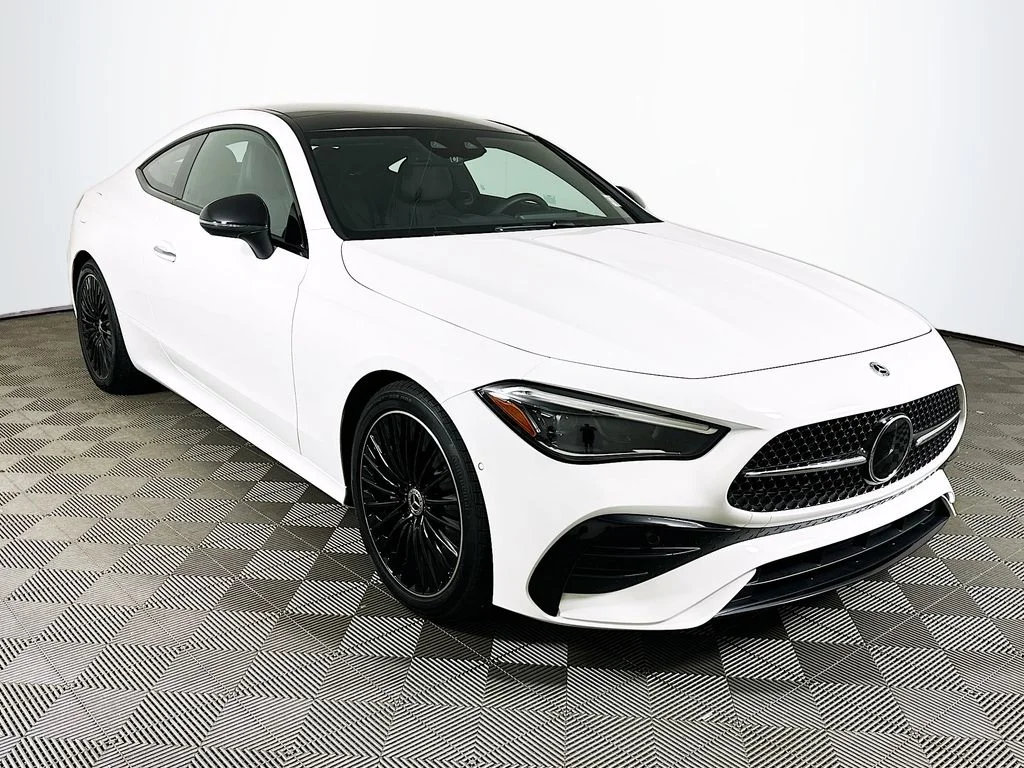 Used 2025 Polar White Mercedes-Benz CLE 300 image 3