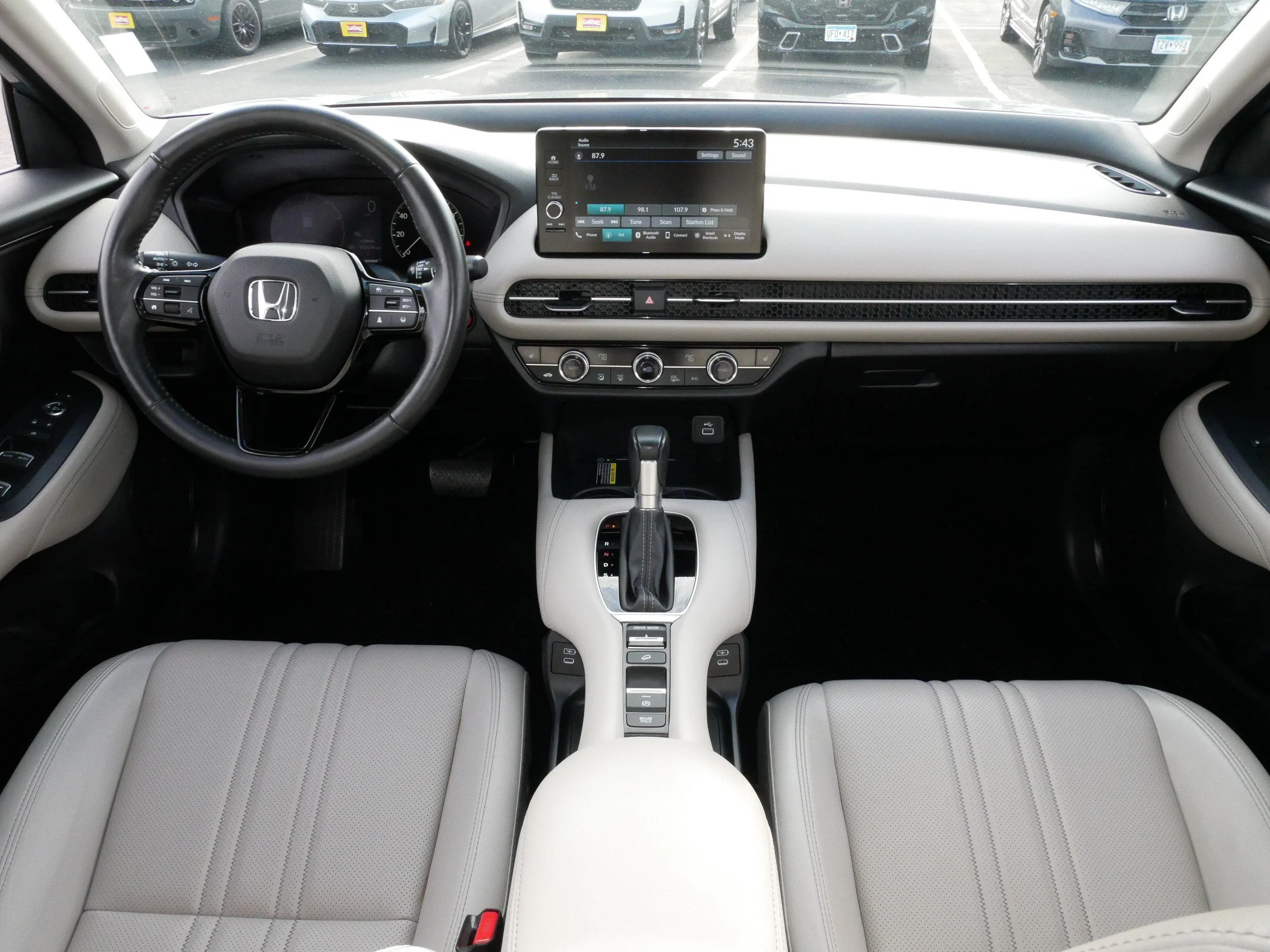 Used 2024 Nordic Forest Pearl Honda EX-L image 10