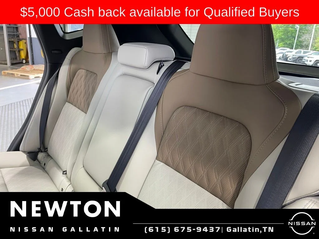 New 2026 Everest White Pearl TriCoat Nissan Platinum image 20