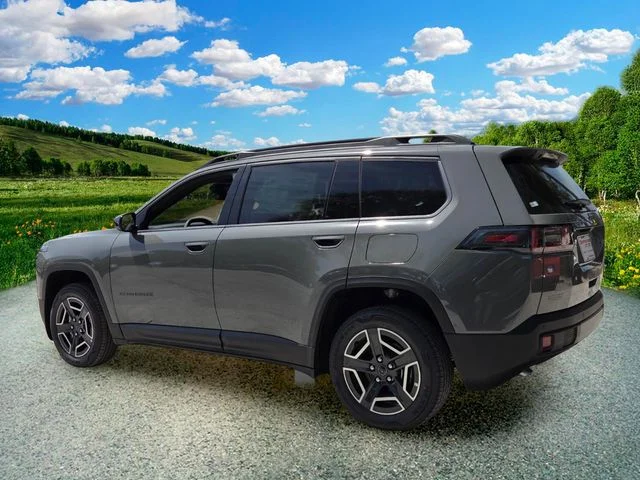 New 2026 Sting-Gray Clear-Coat Exterior Paint Jeep Laredo image 4