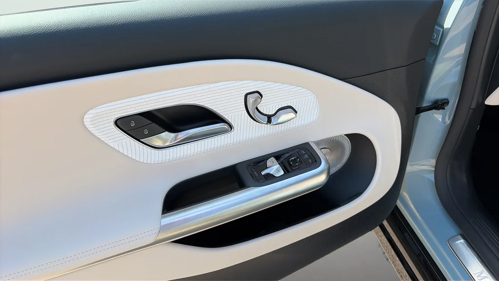 New 2027 Liquid Crystal Green Mercedes-Benz CLA 350 image 10