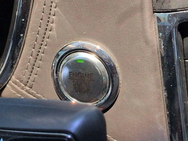 Certified Used 2019 Dark Gray Lincoln Black Label image 27