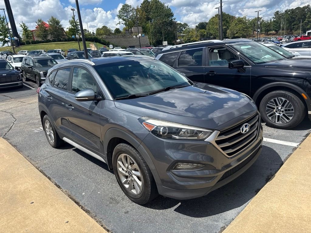 Used 2018 Gray Hyundai SEL Plus image 6