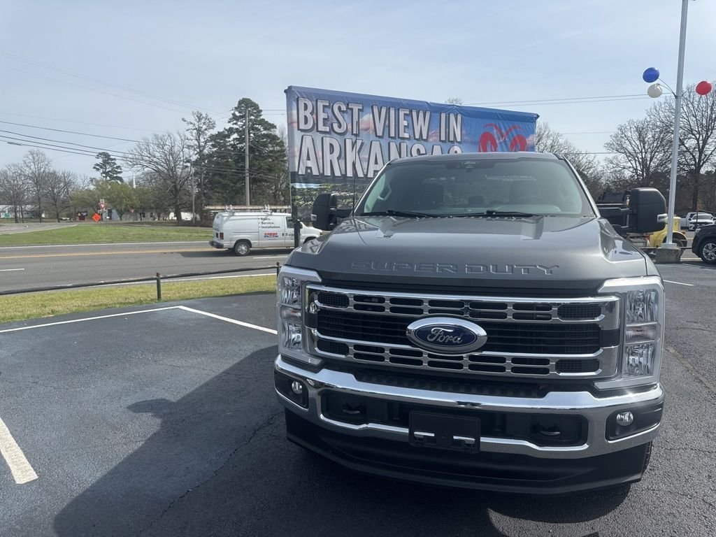 Used 2025 Ford F-350 Super Duty XLT with VIN 1FT8W3BN6SEC39795 for sale in Little Rock