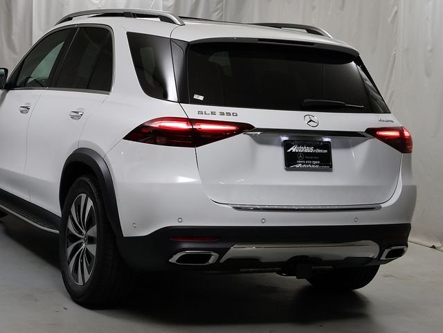 New 2026 MANUFAKTUR Moonlight White Metallic Mercedes-Benz GLE 350 image 8