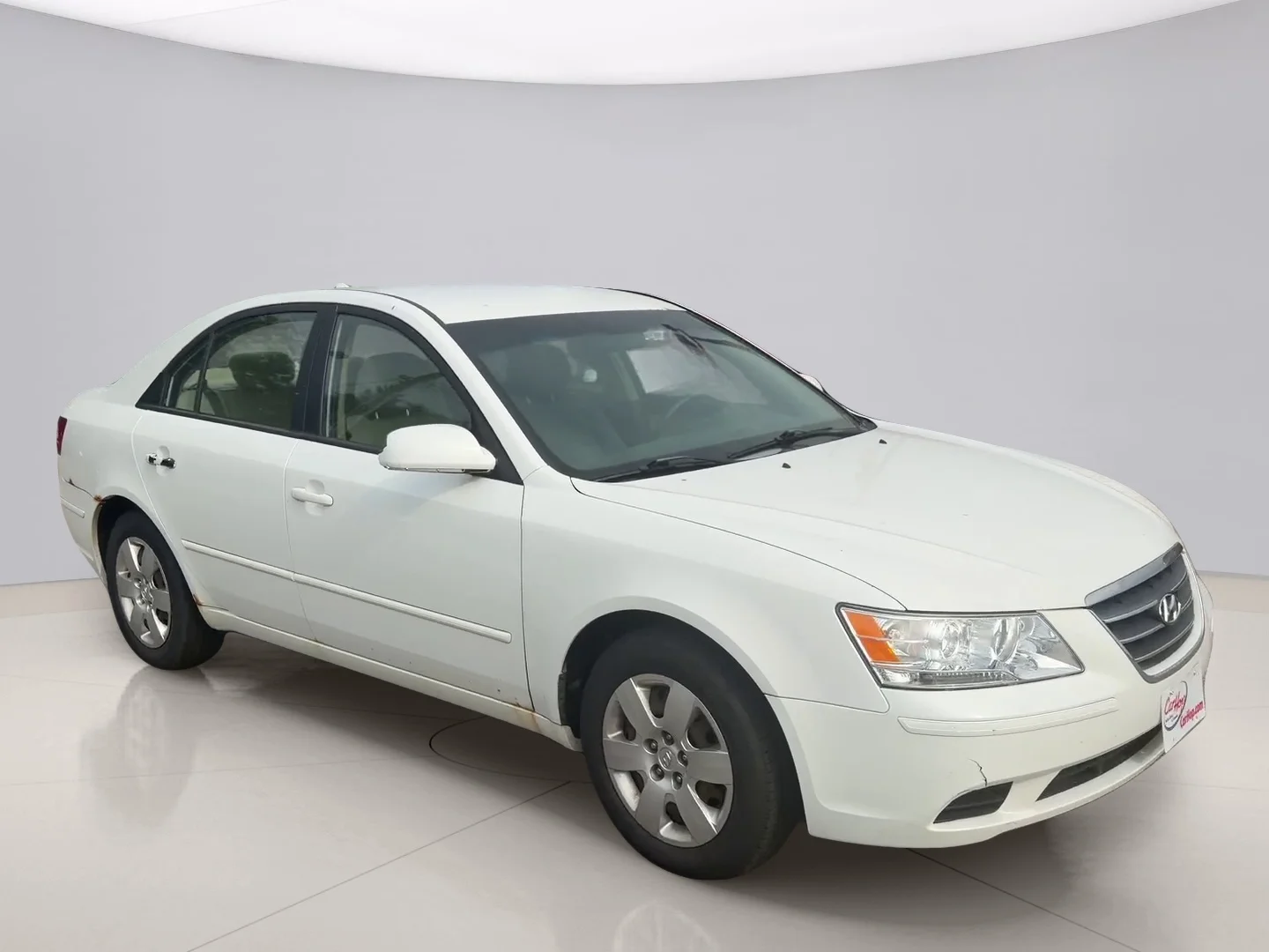 Used 2010 White Hyundai GLS image 7