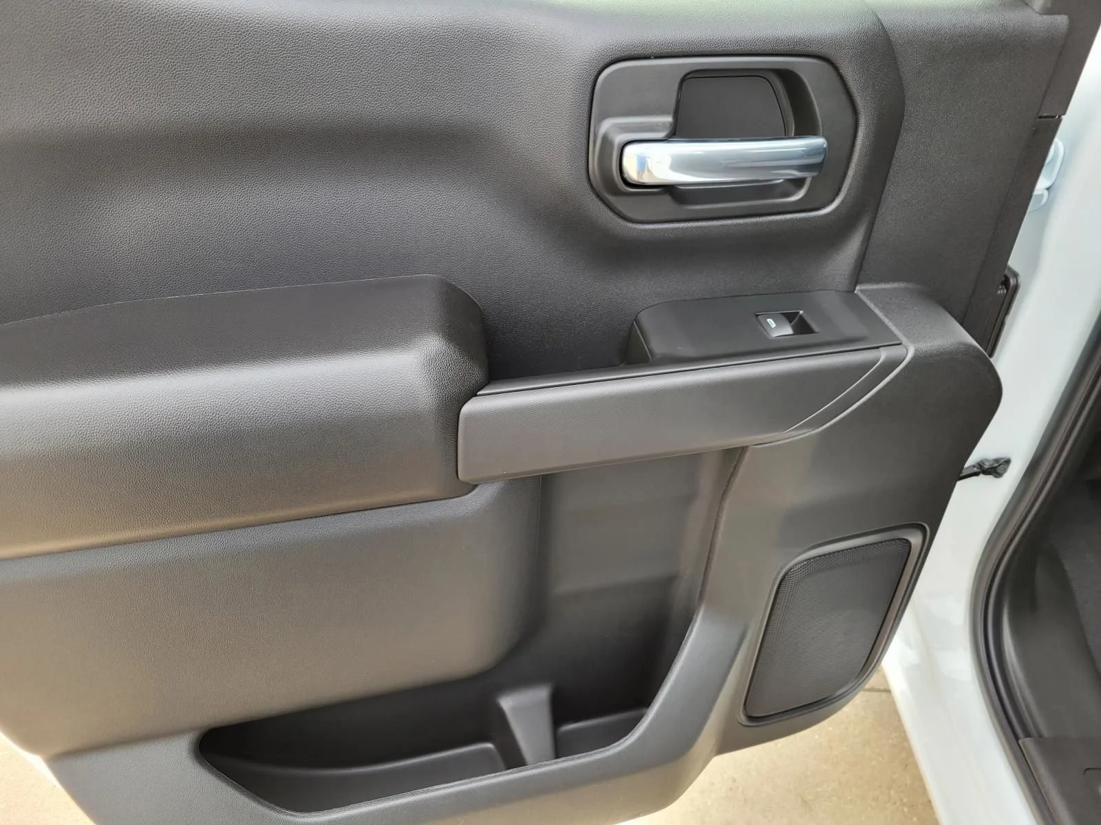 2026 Chevrolet Silverado 1500 Custom Trail Boss - Photo 8