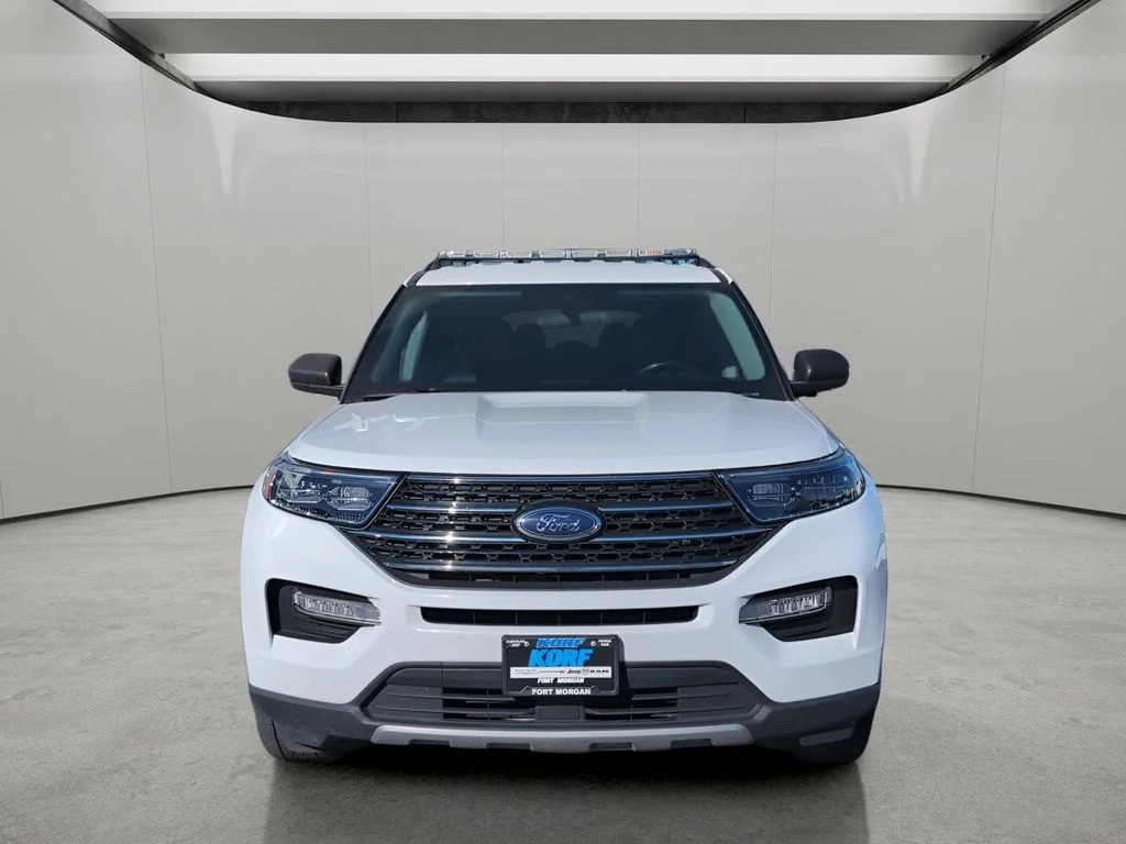 Used 2023 Oxford White Ford XLT image 8