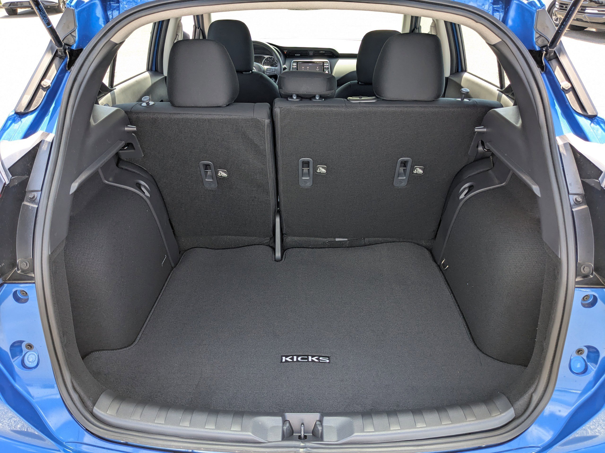 2025 Nissan KICKS PLAY Base - Photo 13