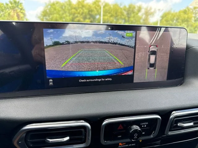 New 2026 Bluestone Pearl / Super Black Two-tone Nissan SR image 20