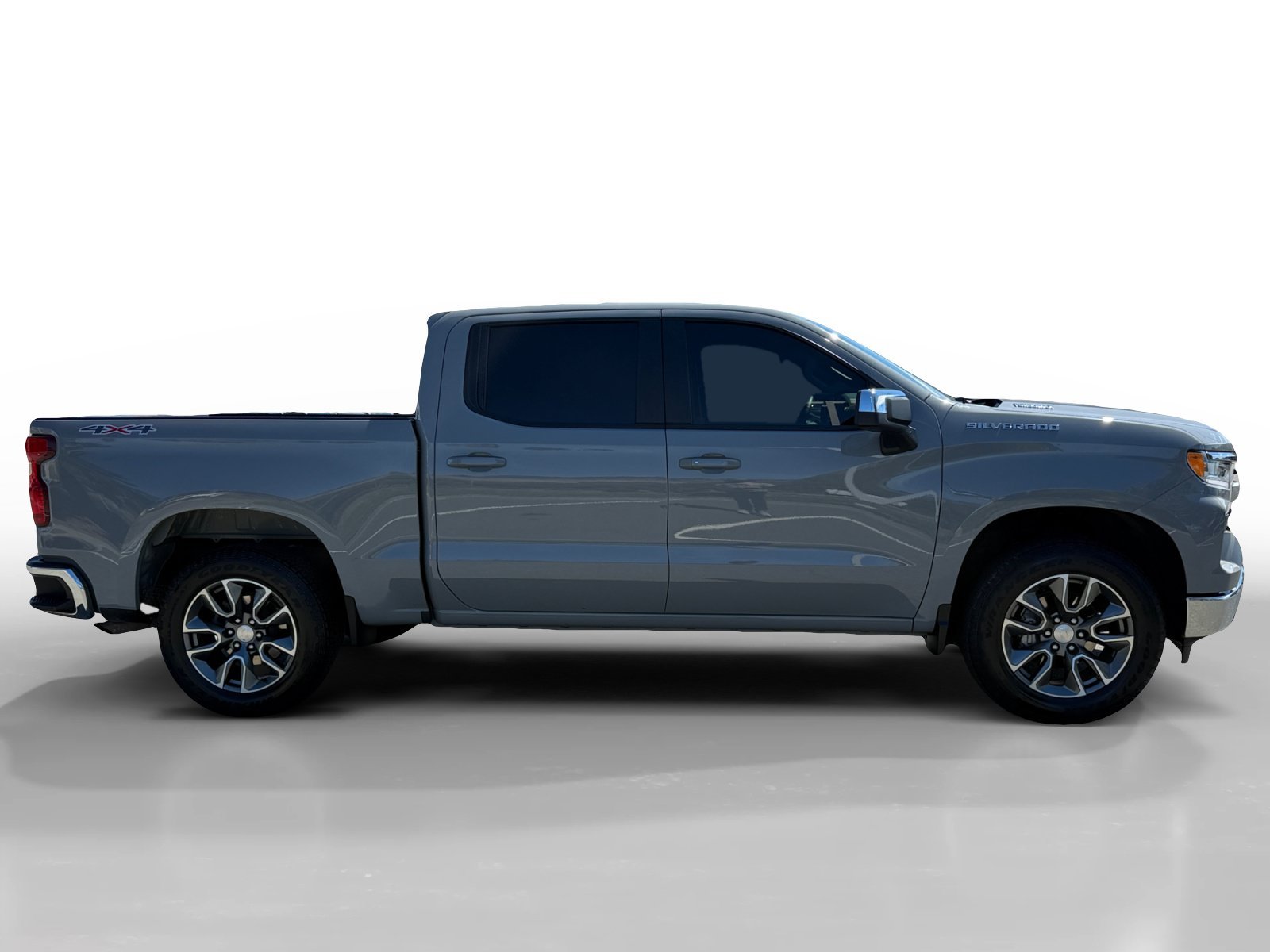 Used 2024 Slate Gray Metallic Chevrolet LT (2FL) image 6