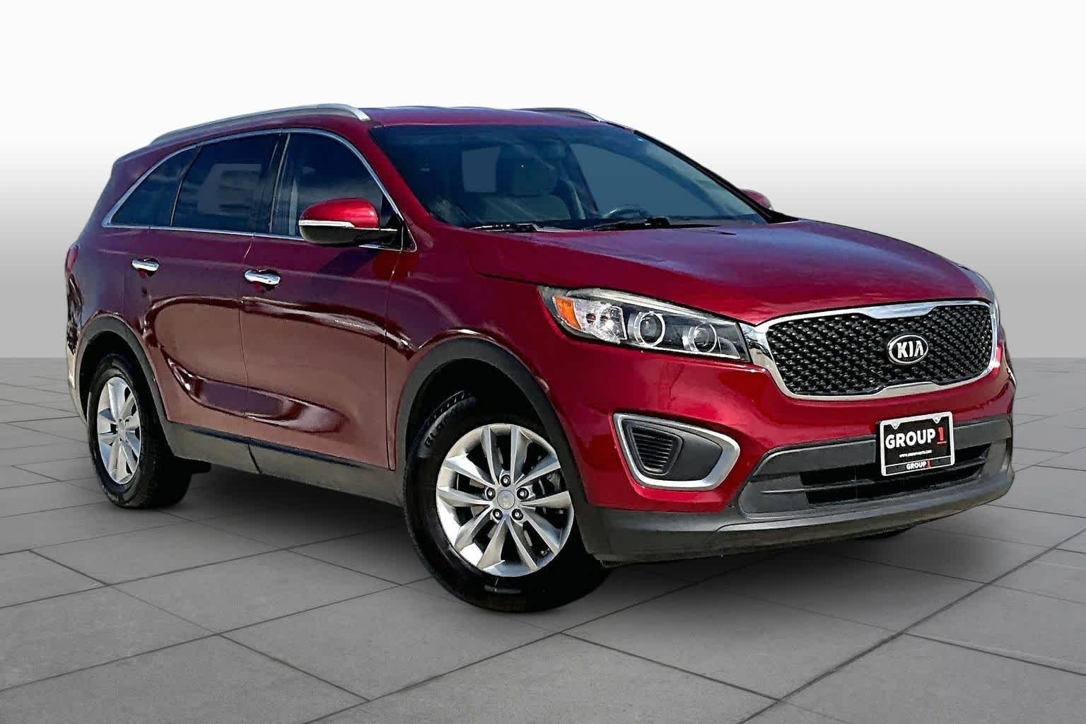 Used 2017 Remington Red Kia LX V6 image 3