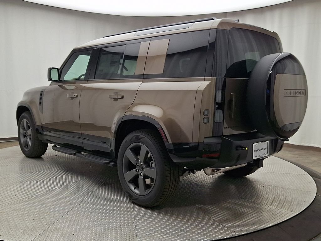 New 2026 Gondwana Stone Land Rover X-Dynamic SE image 4