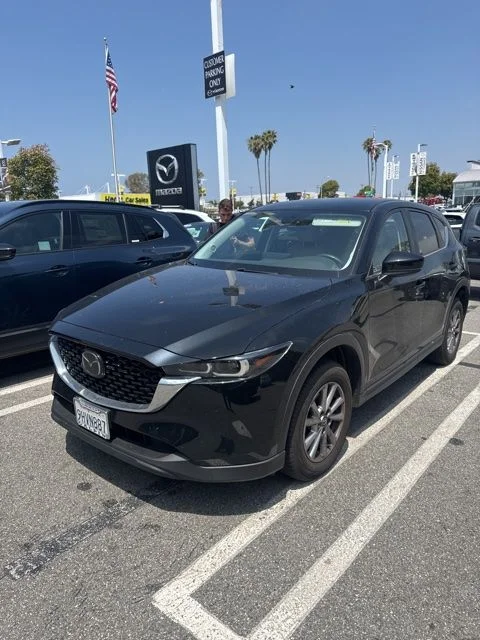 2023 Mazda CX-5 S Select Package Auto AWD's photo